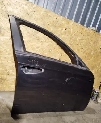 Alfa Romeo 159 Front door