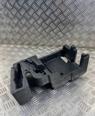 Volkswagen Touareg II Glove box in trunk 7P0012112J