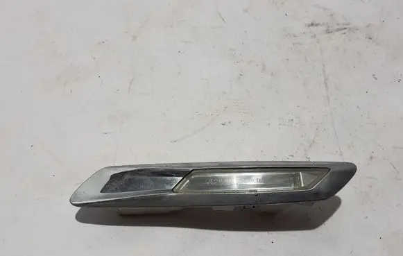 BMW 5 F10 F11 Front fender indicator light 7154168