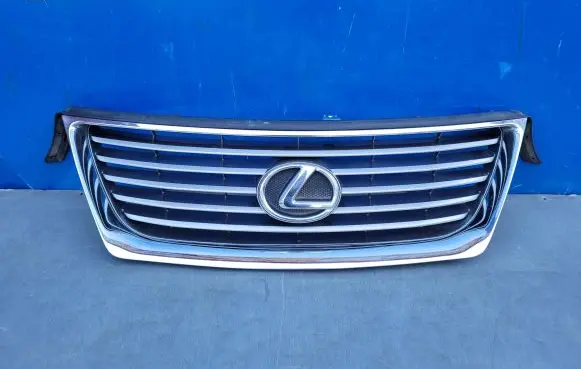 Lexus ES 250 - 300 - 330 Front bumper upper radiator grill 5310133190
