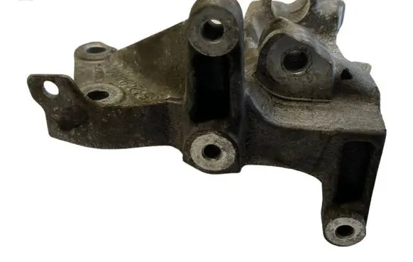 Mazda 3 I Generator/alternator bracket 9653249480