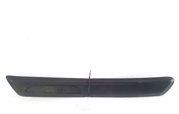 BMW 2 F46 Rear sill trim cover 7316821