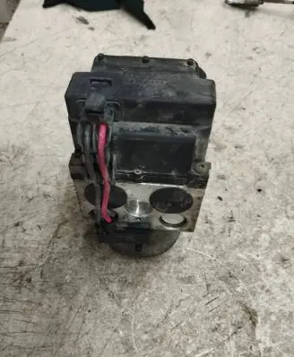 Subaru Forester SF ABS Pump F40HU403 970804779 B0021