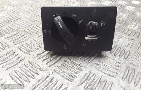 Ford Focus C-MAX Light switch 3M5T13A024ab