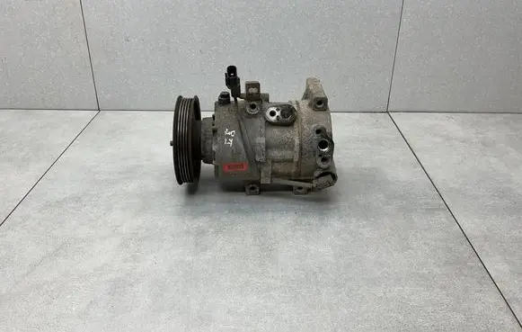 Hyundai i40 Air conditioning (A/C) compressor (pump)