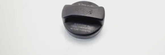 Volkswagen PASSAT B5 Oil filler cap 026103485