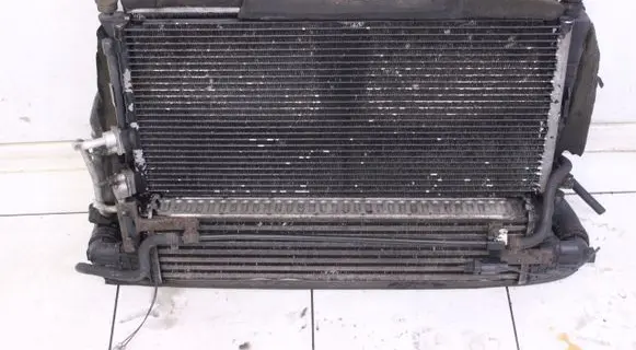 Bentley Flying Spur Radiator set 2005R