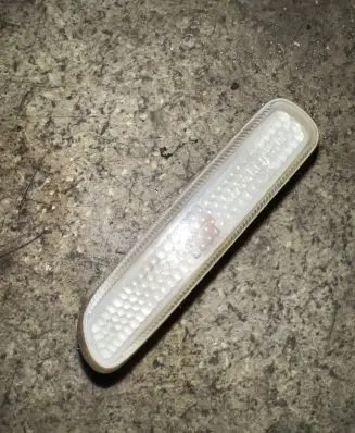 BMW 3 E46 Front fender indicator light 2228592
