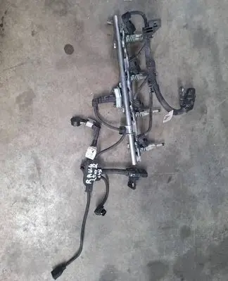 Toyota RAV 4 (XA50) Fuel main line pipe
