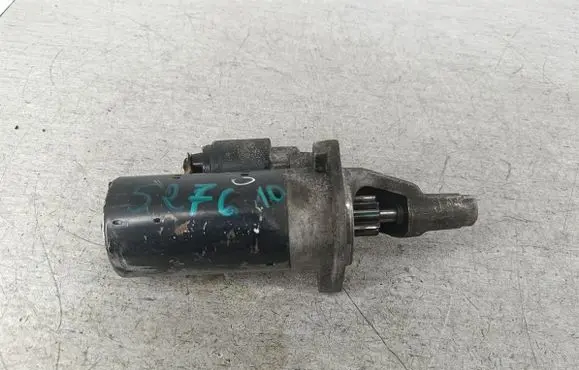 Audi A6 S6 C5 4B Starter motor 