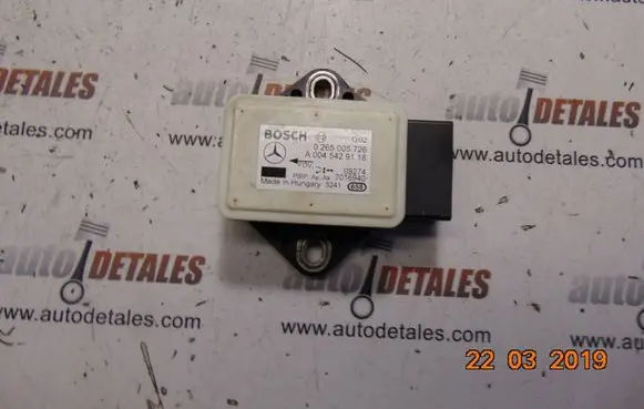 Mercedes-Benz B W245 ESP acceleration yaw rate sensor A0045429118