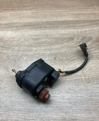 Seat Toledo I (1L) Headlight level adjustment motor 1L0941295 006143