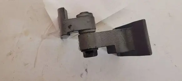 BMW 1 F20 F21 Front door upper hinge A047058 7246066