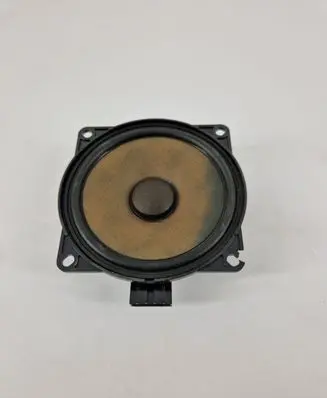Volkswagen Golf V Front door speaker 1K0035415A