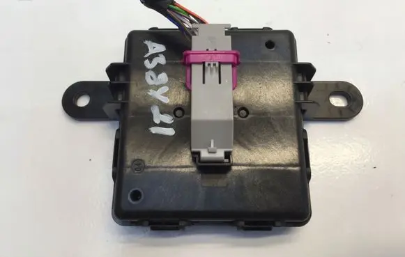 Audi A3 8Y Keyless (KESSY) go control unit/module 5WA959436B