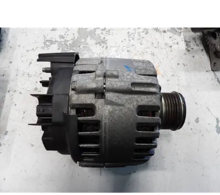 Renault Clio V Generator/alternator 231006293R 2722638A FG18T192