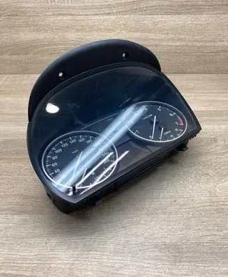 BMW 3 E90 E91 Speedometer (instrument cluster) 9166827 102533085