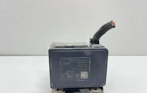 Volkswagen PASSAT B8 ABS Pump 3Q0614517AA 10022006714