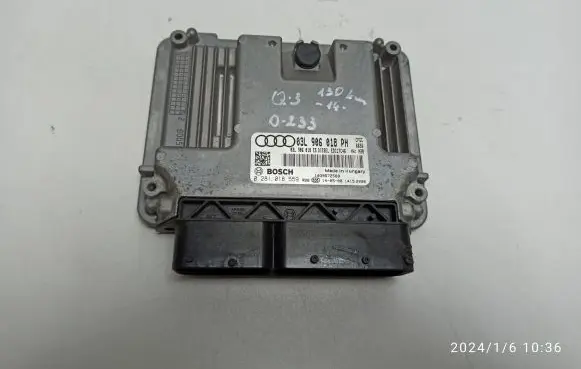 Audi Q3 8U Engine control unit/module 03L906018PH 03L906018ES