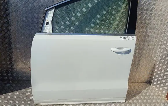 Volkswagen Sharan Front door