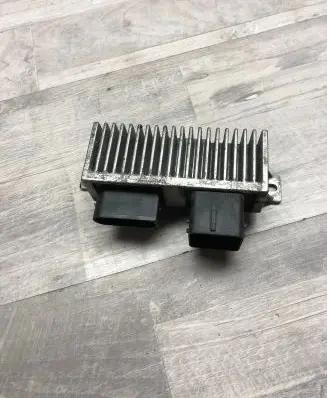 Nissan Qashqai Glow plug pre-heat relay 8200558438A RCS812