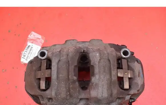 Porsche Cayenne (9PA) Front brake caliper 