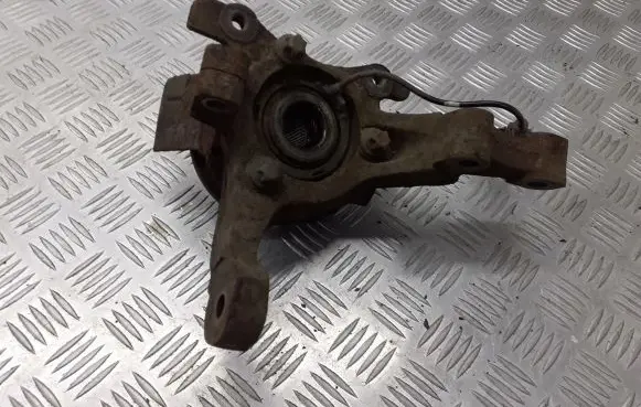 Opel Astra H Front wheel hub spindle knuckle