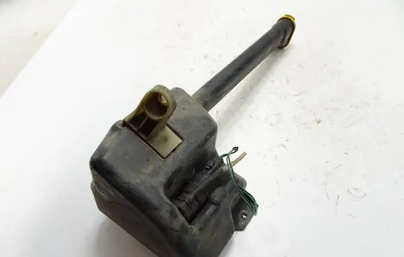 Opel Movano A Windshield washer fluid reservoir/tank 7701707945
