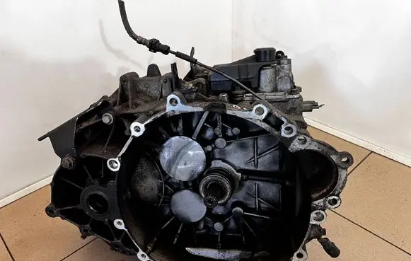 Volvo V70 Manual 6 speed gearbox 30783235 6G9R7002LF