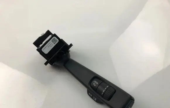 Volvo V40 Indicator stalk 31394001