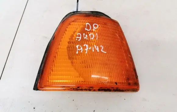 Audi 80 90 B3 Front indicator light