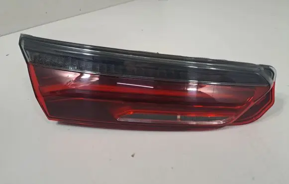 BMW 8 G14 Tailgate rear/tail lights 7445779