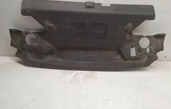 BMW 3 E36 Other engine bay part 8119045 51718119045
