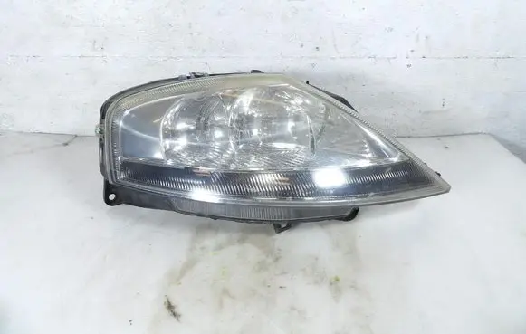 Citroen C3 Headlight/headlamp 9647214180