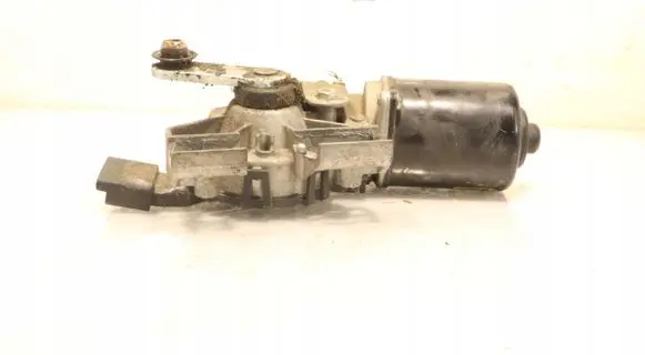 Renault Latitude (L70) Wiper motor