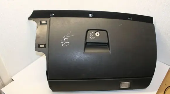 Volvo V50 Glove box 39871860