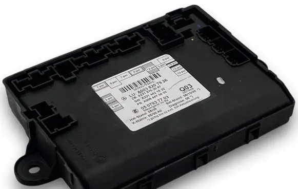 Mercedes-Benz S W223 Central body control module A4340 A0038207926