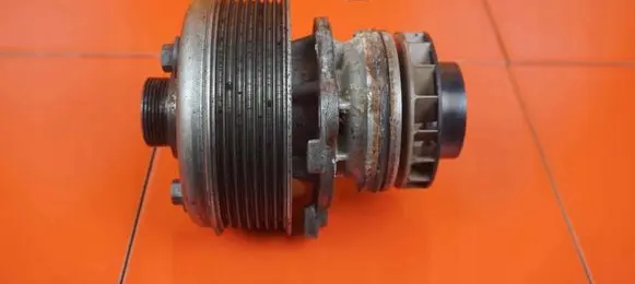 Nissan Navara D23 Water pump YS23 YS23E280