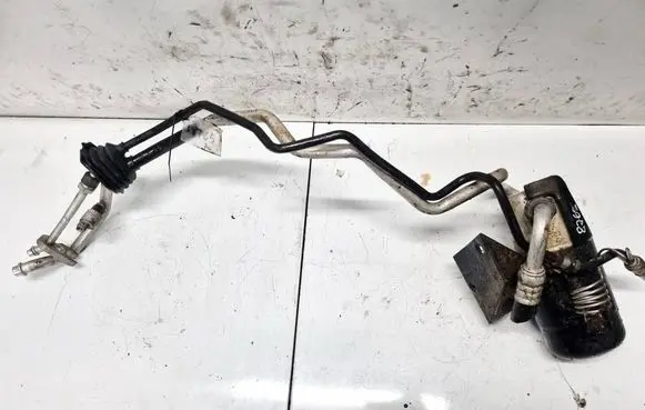 Audi A4 S4 B5 8D Air conditioning (A/C) pipe/hose