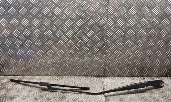 Volvo V50 Windshield/front glass wiper blade 8623160