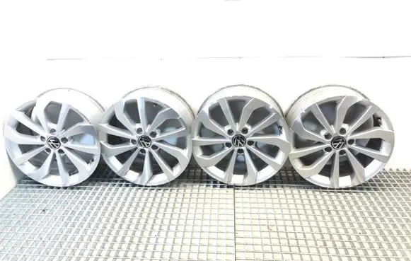 Volkswagen T-Roc R17 alloy rim 2GA601025AC
