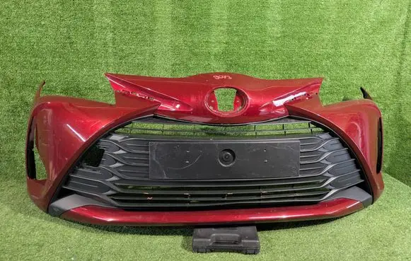 Toyota Yaris Front bumper 521190DA40