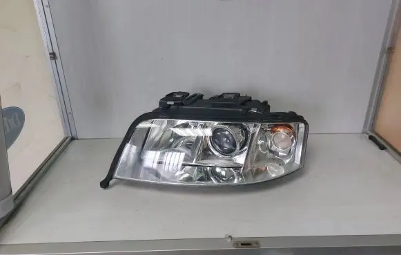 Audi A6 S6 C5 4B Headlight/headlamp
