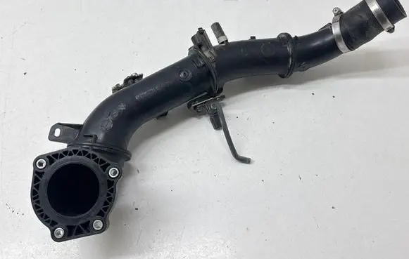 Toyota Highlander XU70 Coolant pipe/hose 1736125020