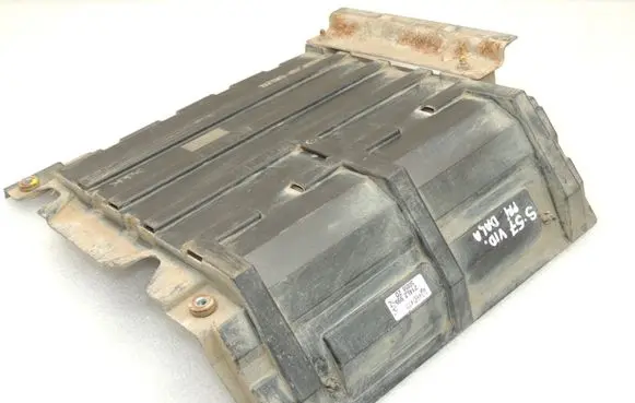 Suzuki Grand Vitara II Side bottom protection 1179067J00