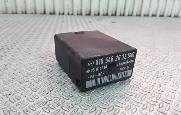 Mercedes-Benz Vito Viano W638 Light module LCM 0165452632