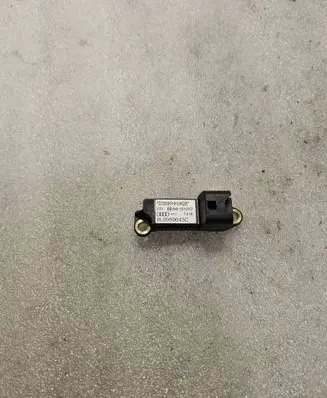 Audi A3 S3 8L Airbag deployment crash/impact sensor 8L0959643C 191000 023090HHJ4QB