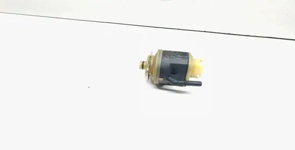 BMW 3 F30 F35 F31 Fuel filter heater 8572521