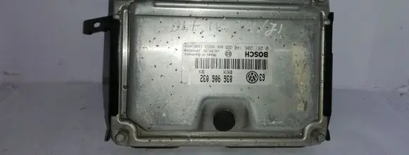 Volkswagen Golf IV Engine control unit/module 036906032
