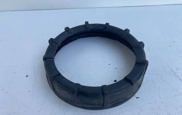Audi A3 S3 8L In tank fuel pump screw locking ring/nut 321201375A